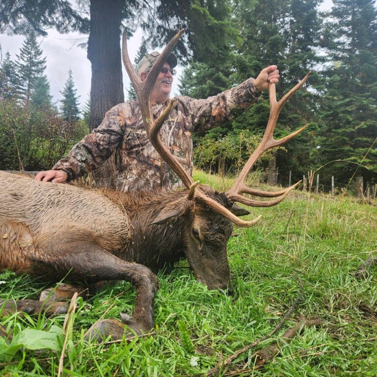 Idaho Elk Hunter with Miles High Outfitters